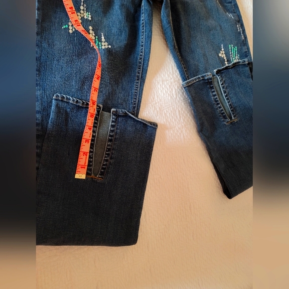 Apple Bottom Women's Jeans Color Blue Size 12 NWOT - Picture 15 of 16